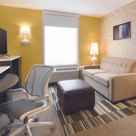 Home2 Suites By Hilton Fort St. John Экстерьер фото