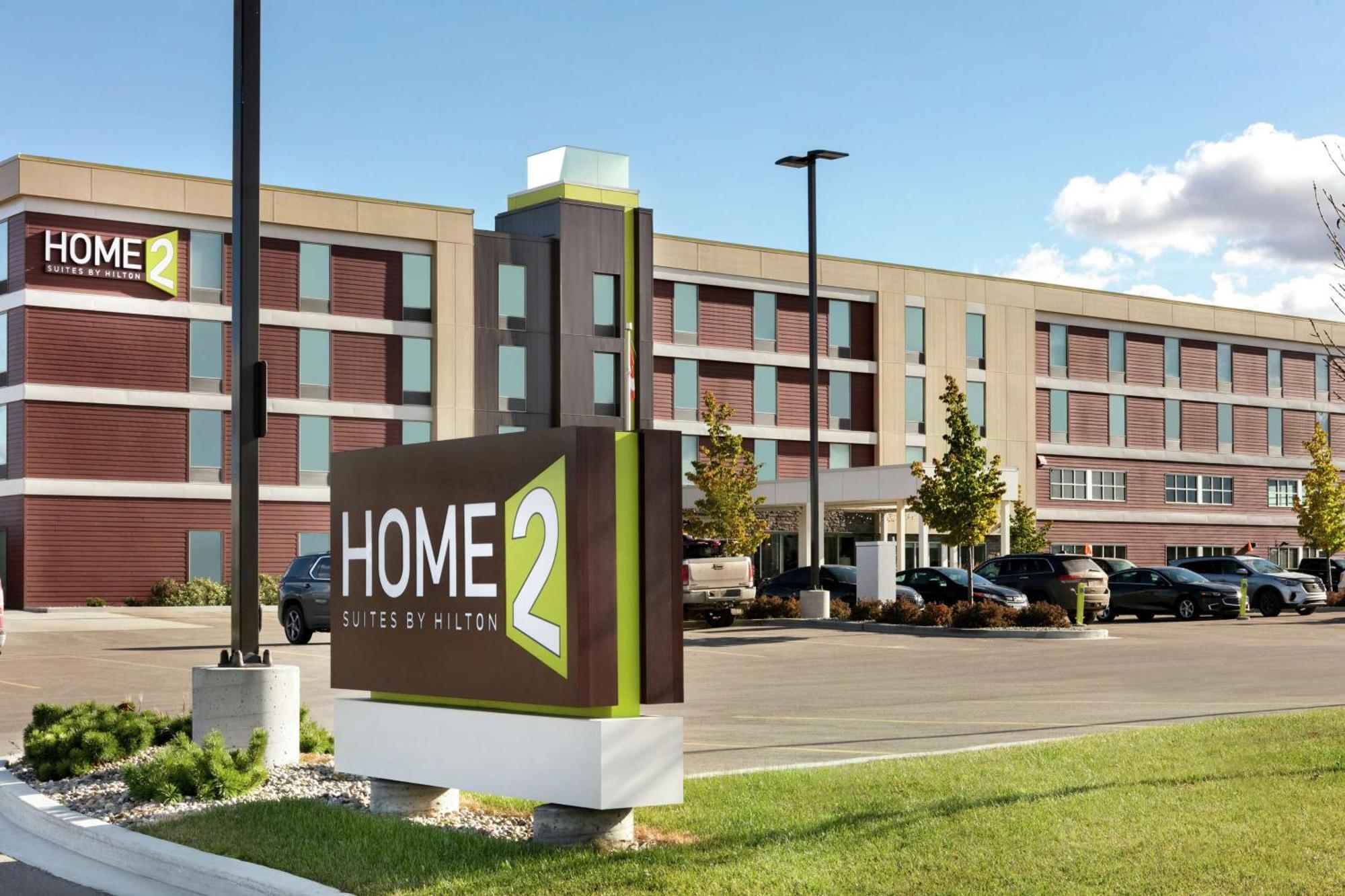 Home2 Suites By Hilton Fort St. John Экстерьер фото